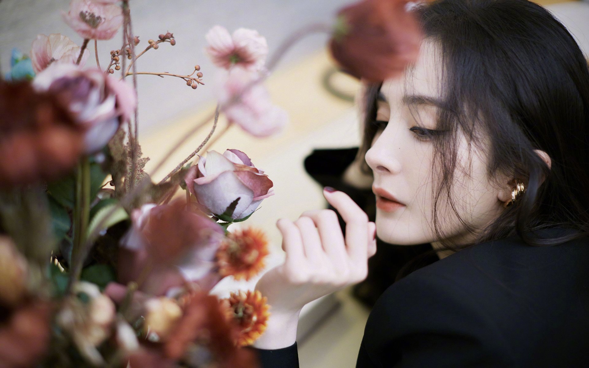 青少年筷子投掷挑战赛，传统技艺的创新演绎，投筷子游戏名称